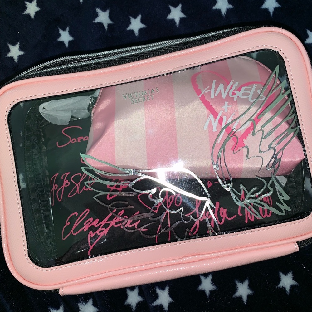 Nwt Victoria’s Secret MakeUp Bag Nested Trio